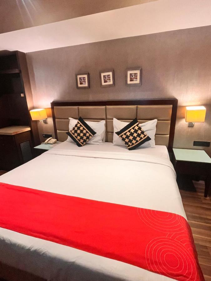 Krios Hotel - Near Sg Highway, Ahmedabad Exterior foto